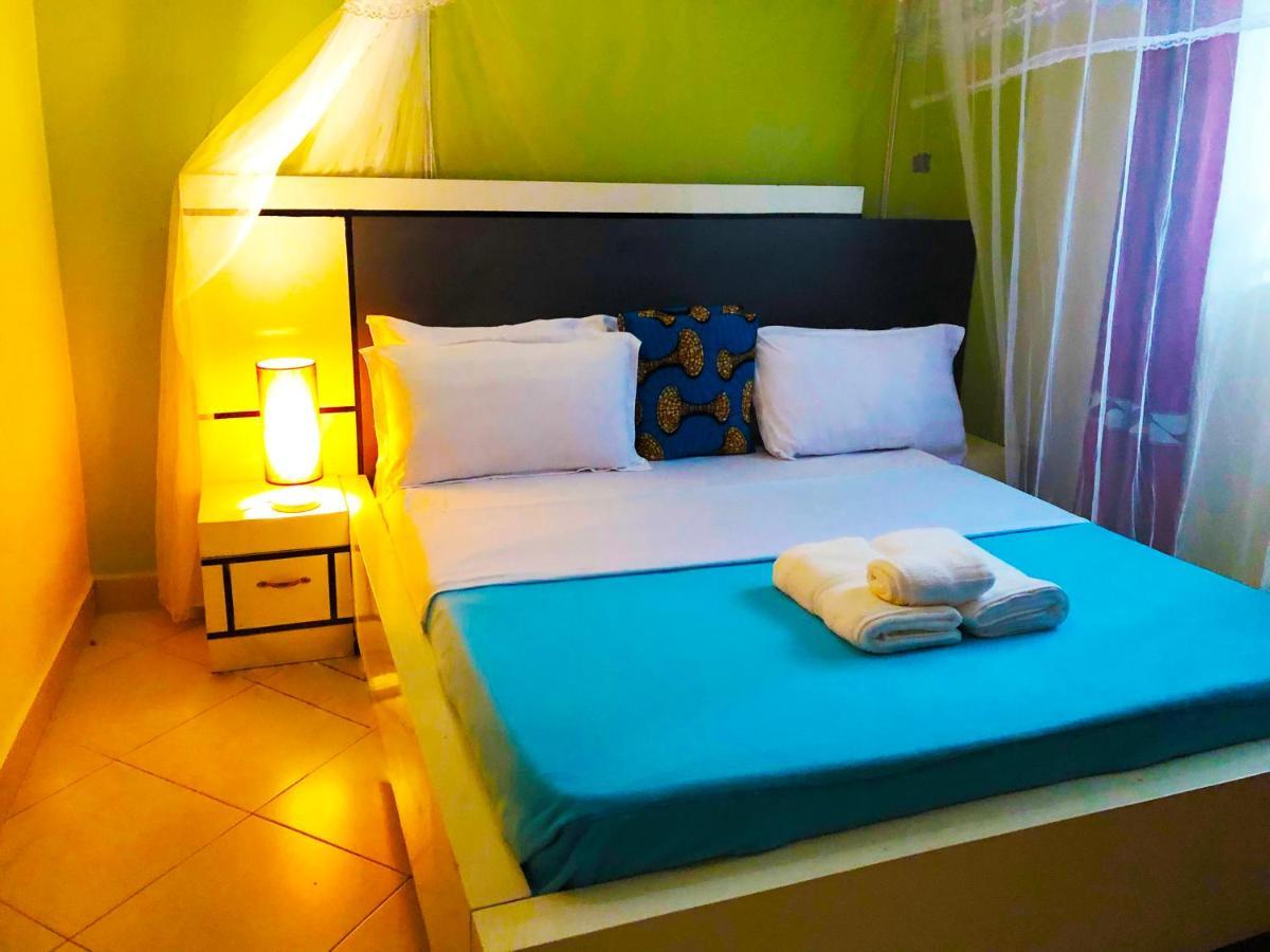 Airport Unique Hotel Entebbe Ngoại thất bức ảnh