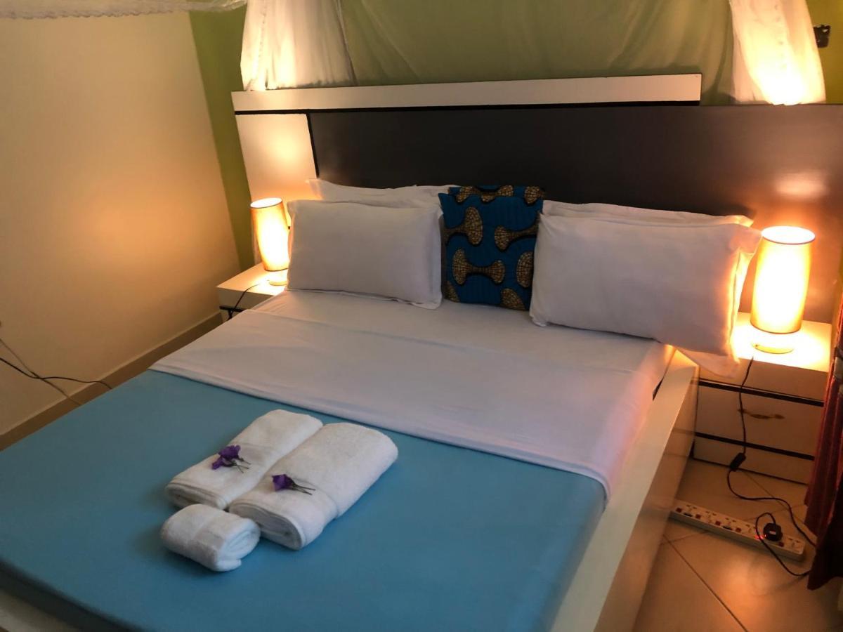 Airport Unique Hotel Entebbe Ngoại thất bức ảnh