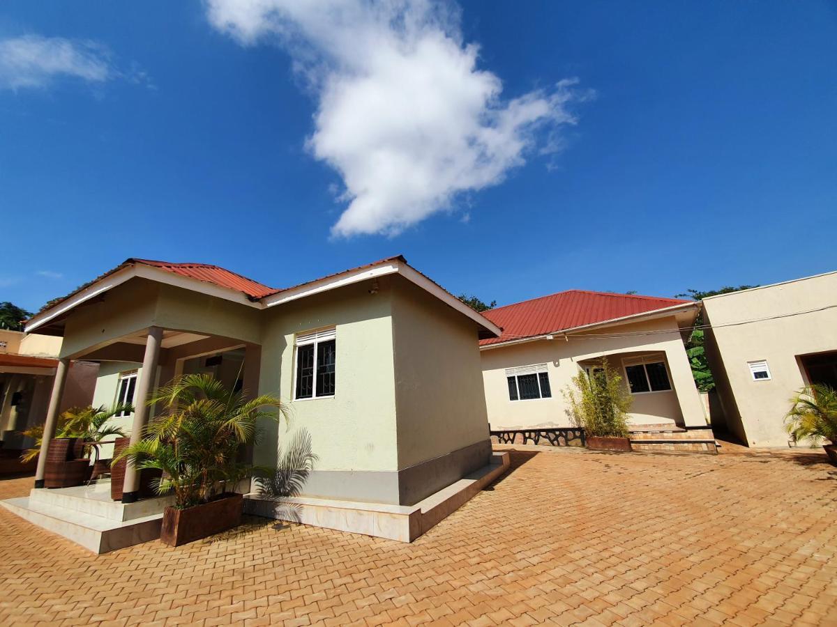 Airport Unique Hotel Entebbe Ngoại thất bức ảnh